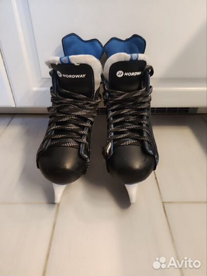 Коньки хоккейные детские 33-37р