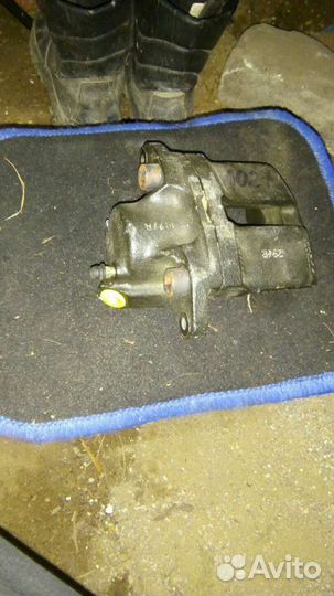 Суппорт новый передний