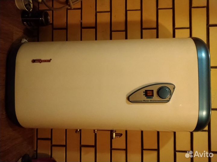 Водонагреватель 80 литров