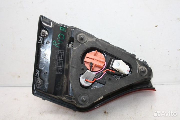 Фонарь задний внутренний правый KIA RIO 2017