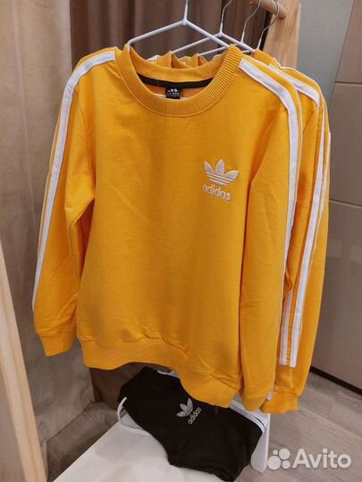 Спортивный костюм adidas для мальчика