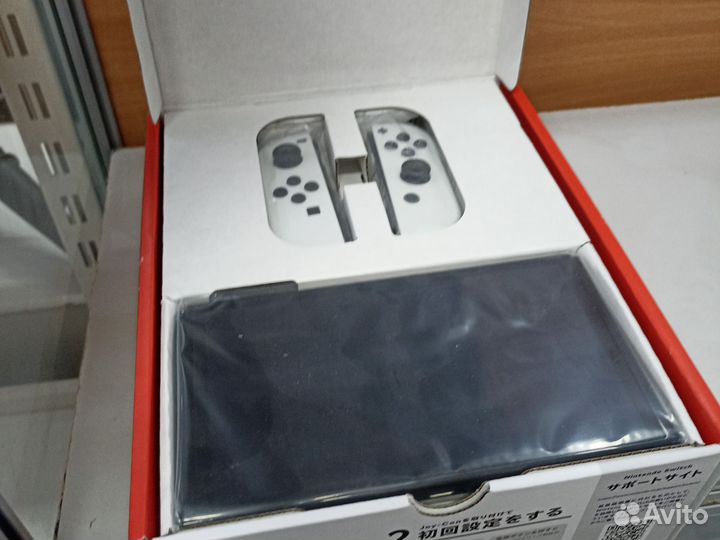 Игровая приставка Nintendo Switch oled 64 гб новая