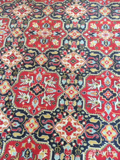 Ковер шерстяной 3 х 2,5 м