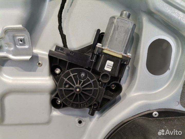 Стеклоподъемник передний левый Ford Focus 2 рест