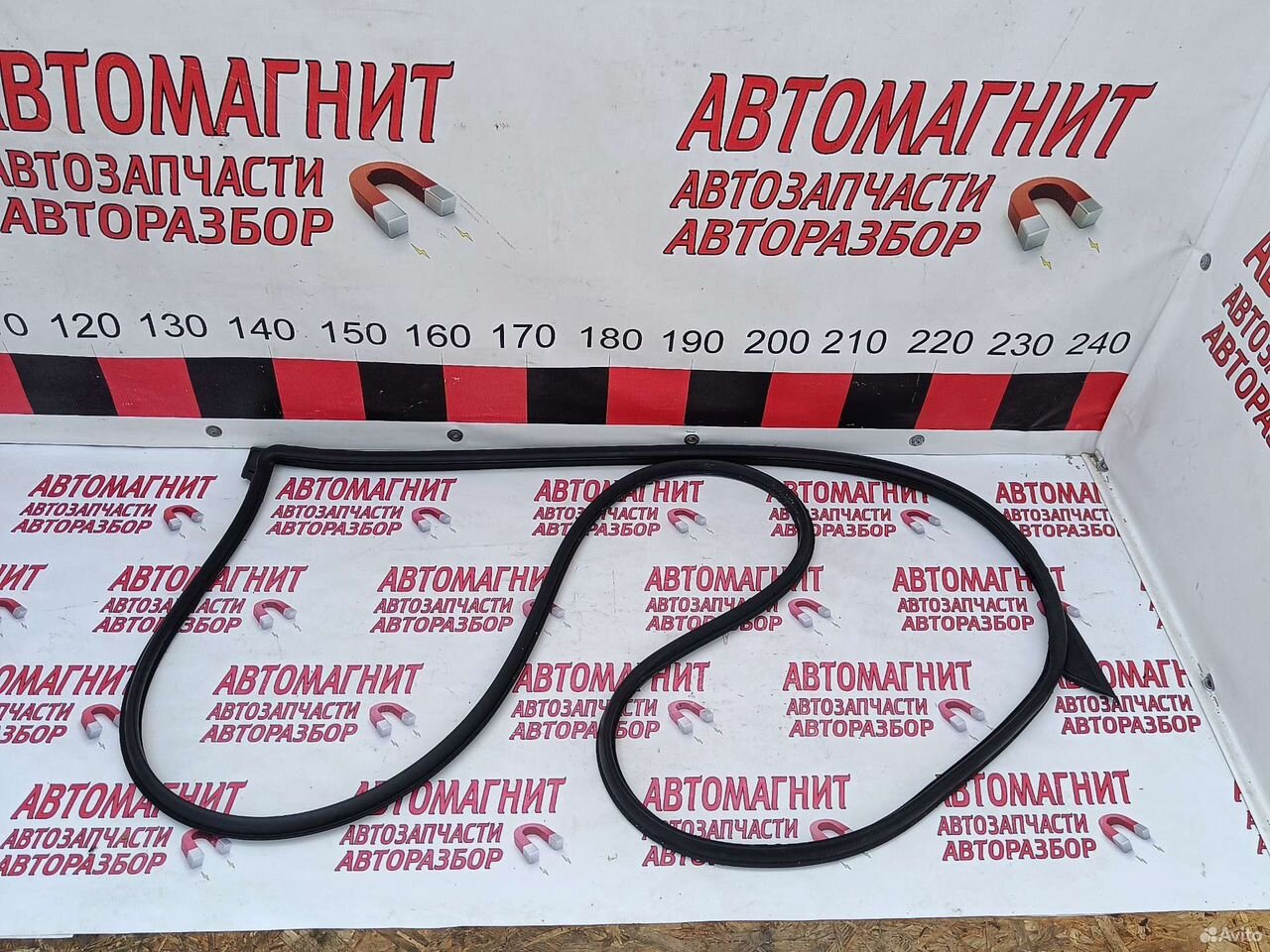 Уплотнитель двери передней левой Чери Тигго 7 Про