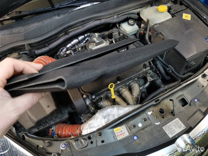 Шумоизоляция капота Опель Астра Н Вектра С