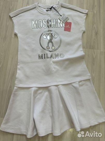 Платье moschino