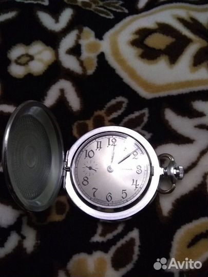Часы карманные молния