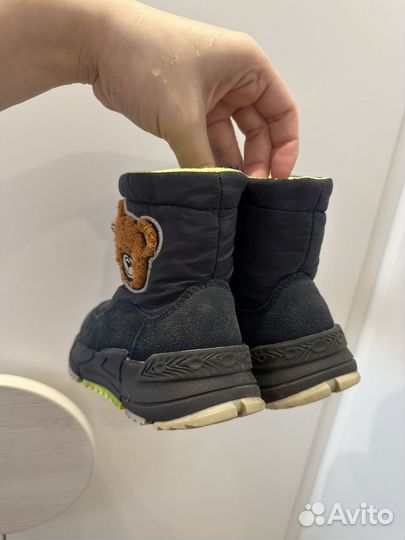 Ботинки демисезонные 25