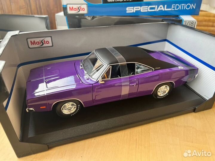 Dodge charger 1 18 Maisto