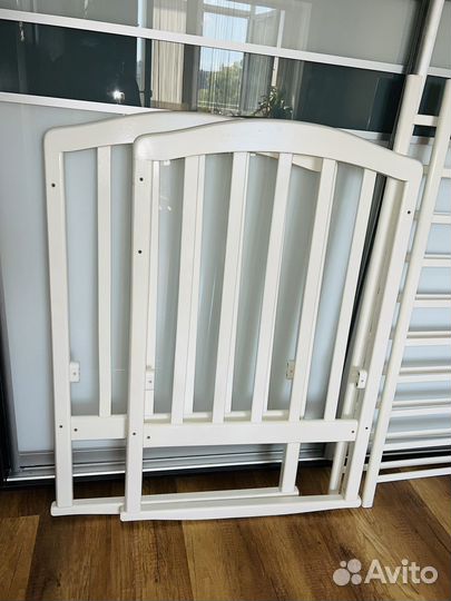 Детская кроватка качалка