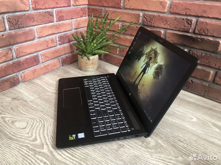 Игровой ноутбук HP i7/8Gb/GTX4gb/FullHd/SSD