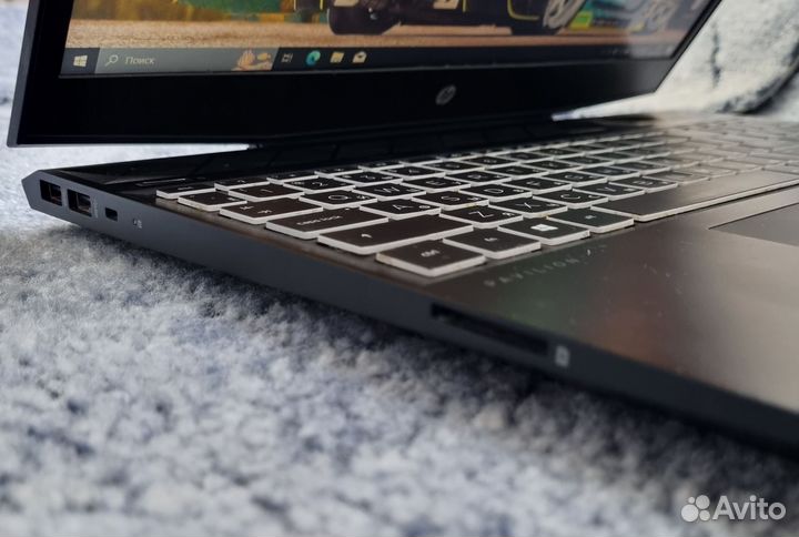 Игровой ноутбук HP i5/GTX1050/8/SSD+HDD