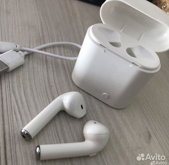 Беспроводные наушники