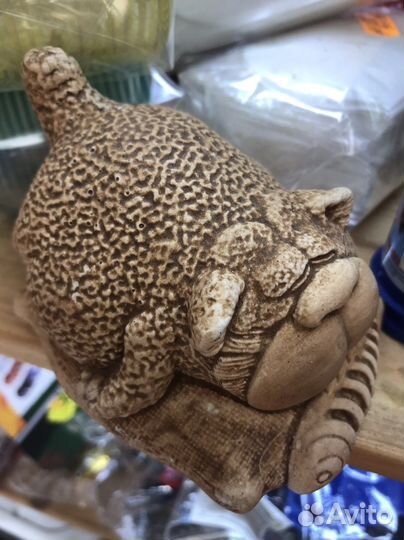 Фарфоровые статуэтки