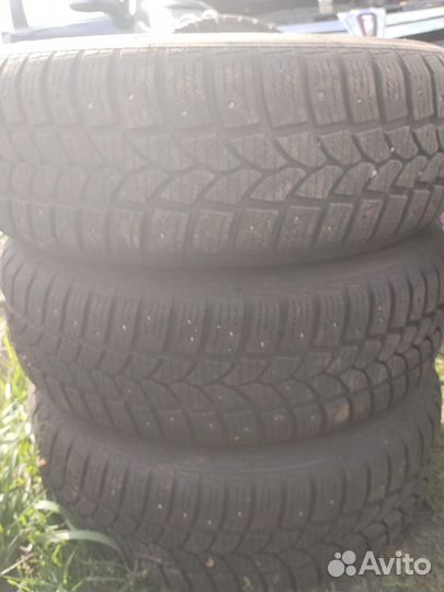 Tigar Sigura Stud 205/60 R16 96B