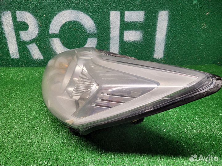 Фара левая Ford Focus 2 рестайлинг