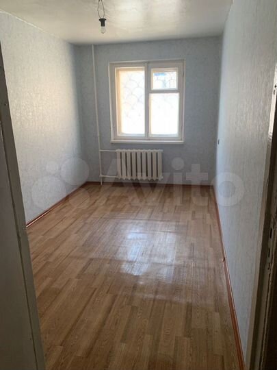 Комната 12,7 м² в 3-к., 1/5 эт.