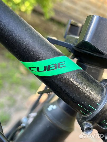 Велосипед cube