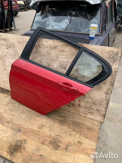 Дверь задняя левая BMW 1-series F20