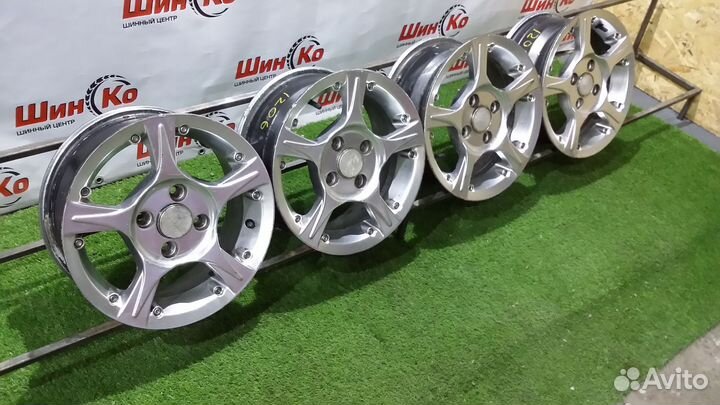 1206) К-кт дисков литых R13 4х98/58,6/35