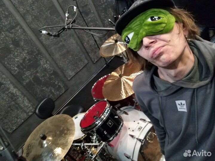 Обучение игре на барабанах