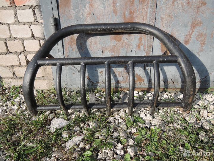 Кенгурятник на ниву