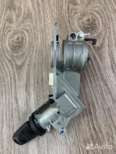 Замок зажигания Opel Astra H