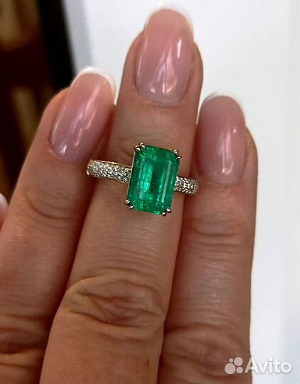 Золотое кольцо природный Изумруд бриллианты
