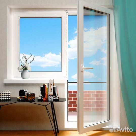 Дверь балконная с отделкой