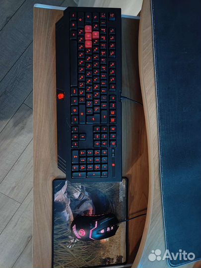 Комплект клавиатура+мышь+коврик+наушники