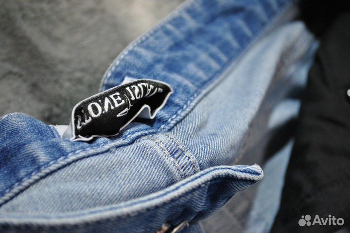 Джинсы stone island