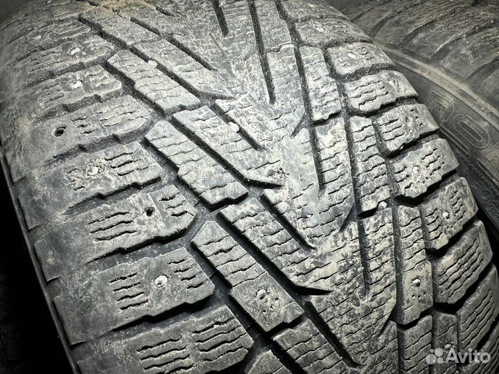 Nokian Tyres Hakkapeliitta 7 SUV 285/40 R21 111T