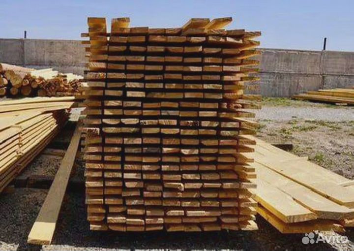 Доска обрезная строительная