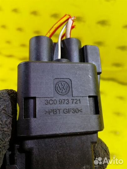 Реле обогрева лобового стекла Skoda Fabia 2