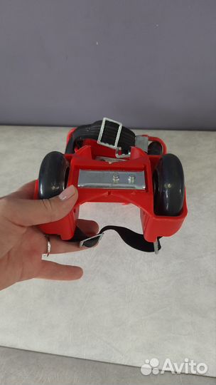 Роликовые конки светящиеся на ботинки