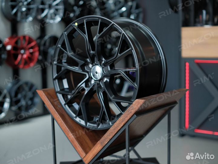Литые диски R18 на Rio, Solaris, Vesta. Арт2237