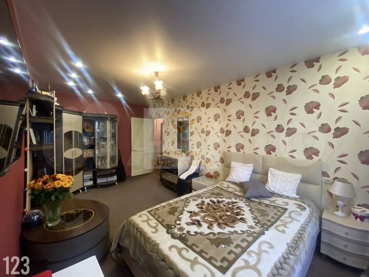 2-к. квартира, 56,2 м², 1/6 эт.