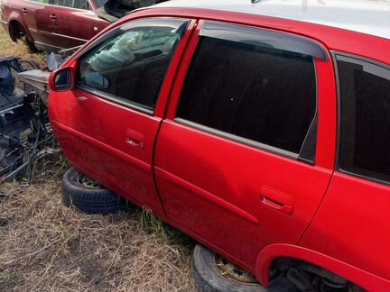Двери opel corsa b 2000 год