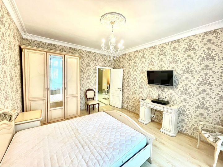 Комната 20 м² в 2-к., 4/14 эт.