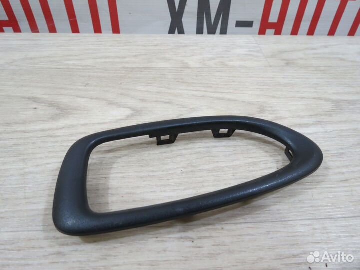 Накладка ручки внутренней Nissan Almera G15