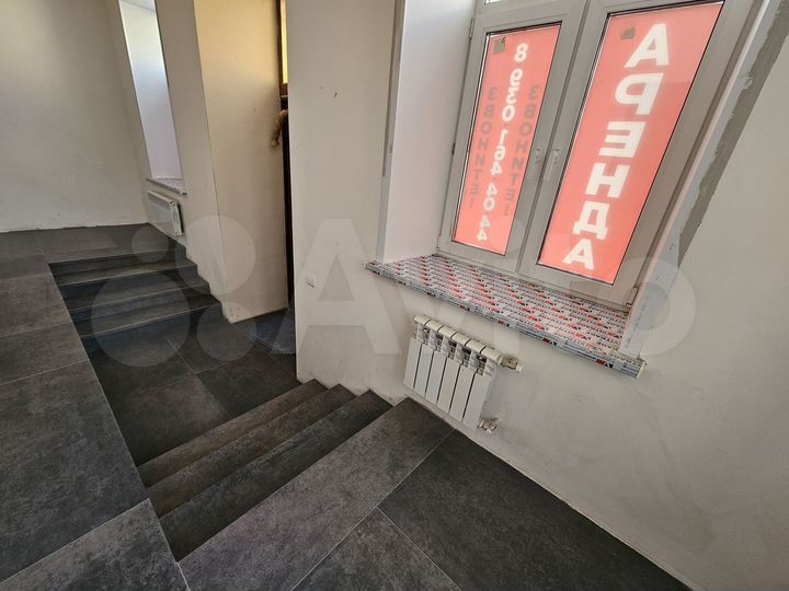 Свободного назначения, 335 м²