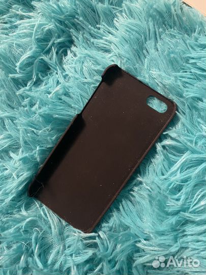 Чехлы на iPhone 5/5s