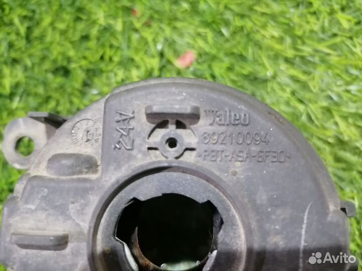 Фара противотуманная Ford