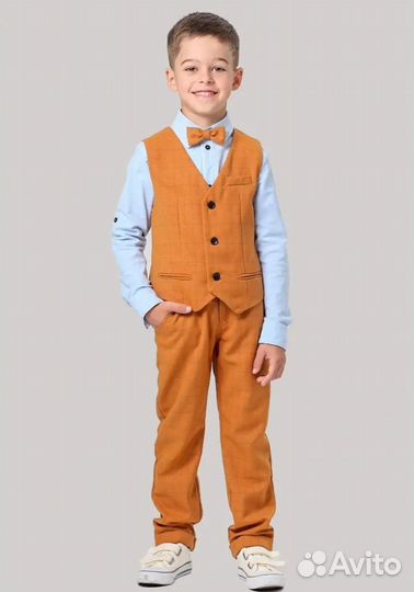 Костюм брюки жилет и бабочка