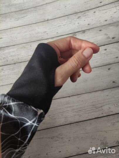 Спортивная куртка олимпийка женская Adidas 44