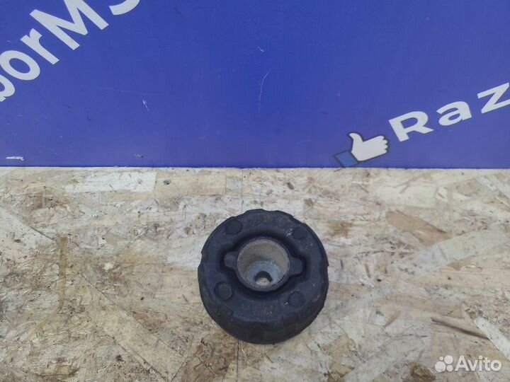 Опора двигателя Renault Kaptur 2.0