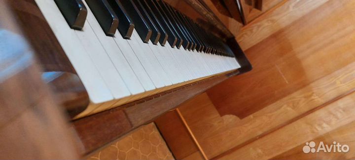 Пианино Petrof