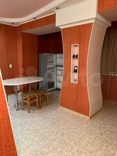 2-к. квартира, 50 м², 1/2 эт.