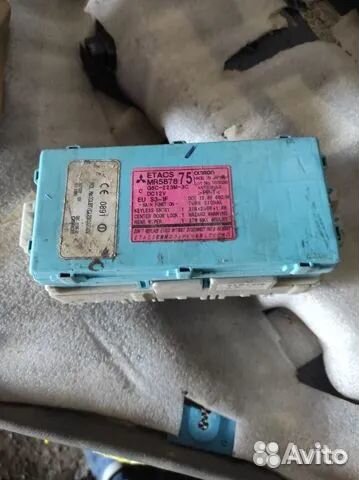 Блок комфорта Mitsubishi Lancer 9 4G18 2005